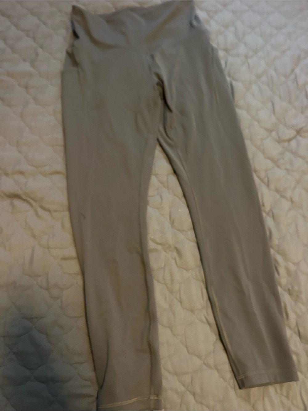 Lululemon align with pockets size 8